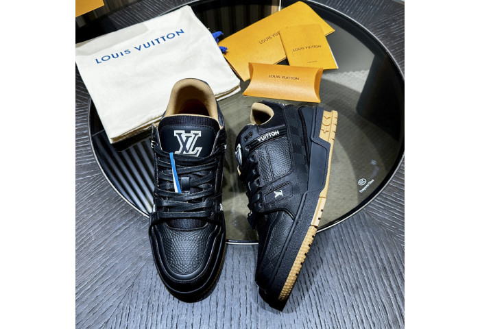 LOVT SNEAKER lv-332