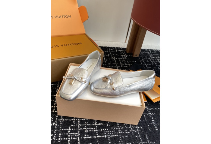 LOVT SNEAKER lv-381