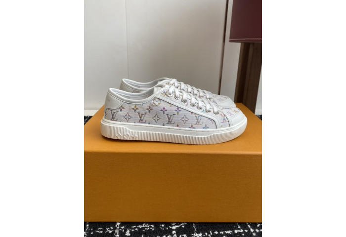 LOVT SNEAKER lv-388