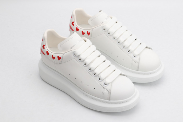 alex mcqu sneakers