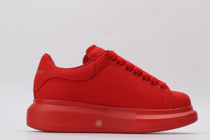 alex mcqu sneakers
