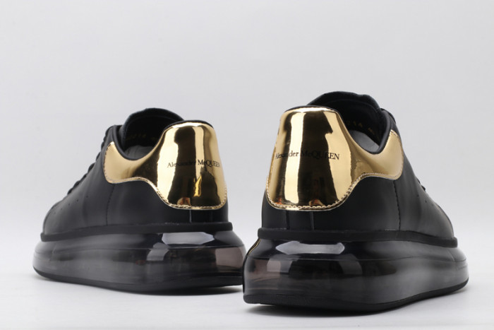 alex mcqu sneakers