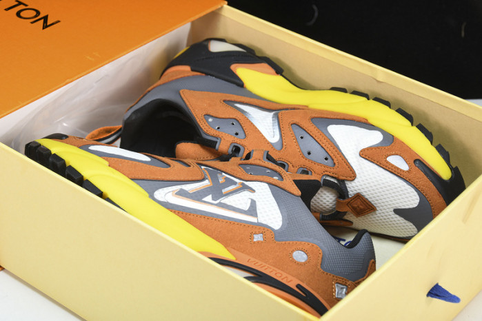 lovt sneaker