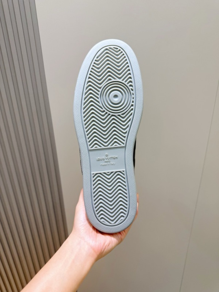 LOVT SNEAKER lv-468