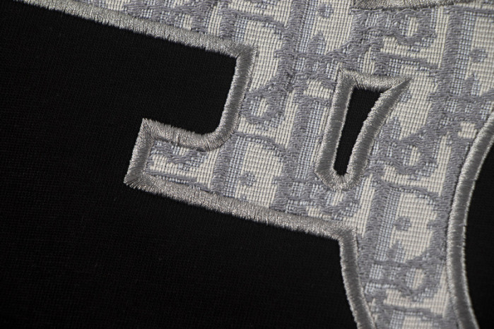 WIN CLOTHES CH-14