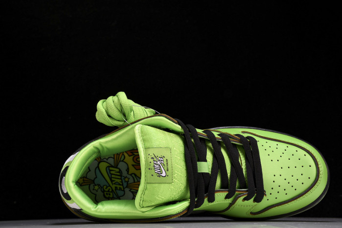 the powerpuff girls x nike sb dunk low “bubbles” fz8319-300
