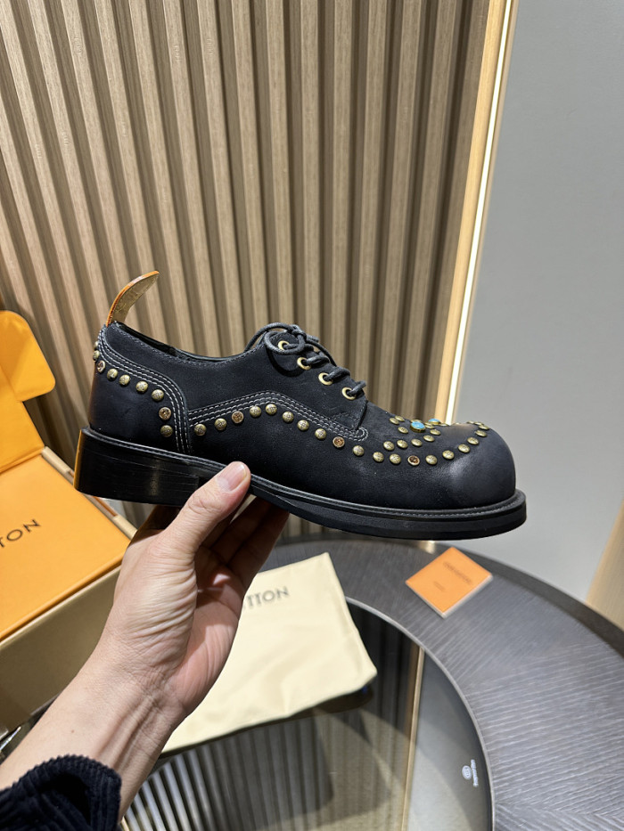 LOVT SNEAKER lv-554