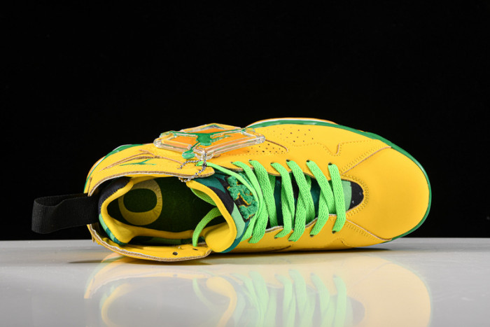 patta x air jordan 7 "oregon ducks" at3375-300