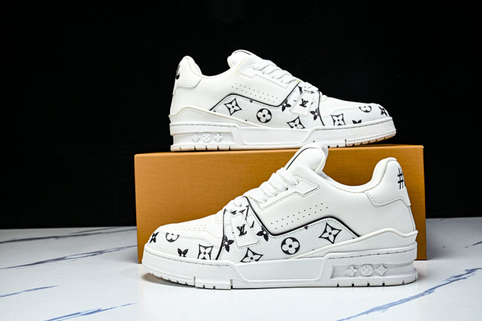 LOVT SNEAKER lv-559