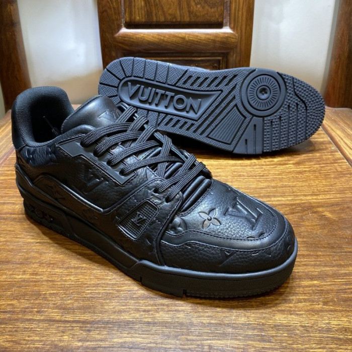 lovt sneaker