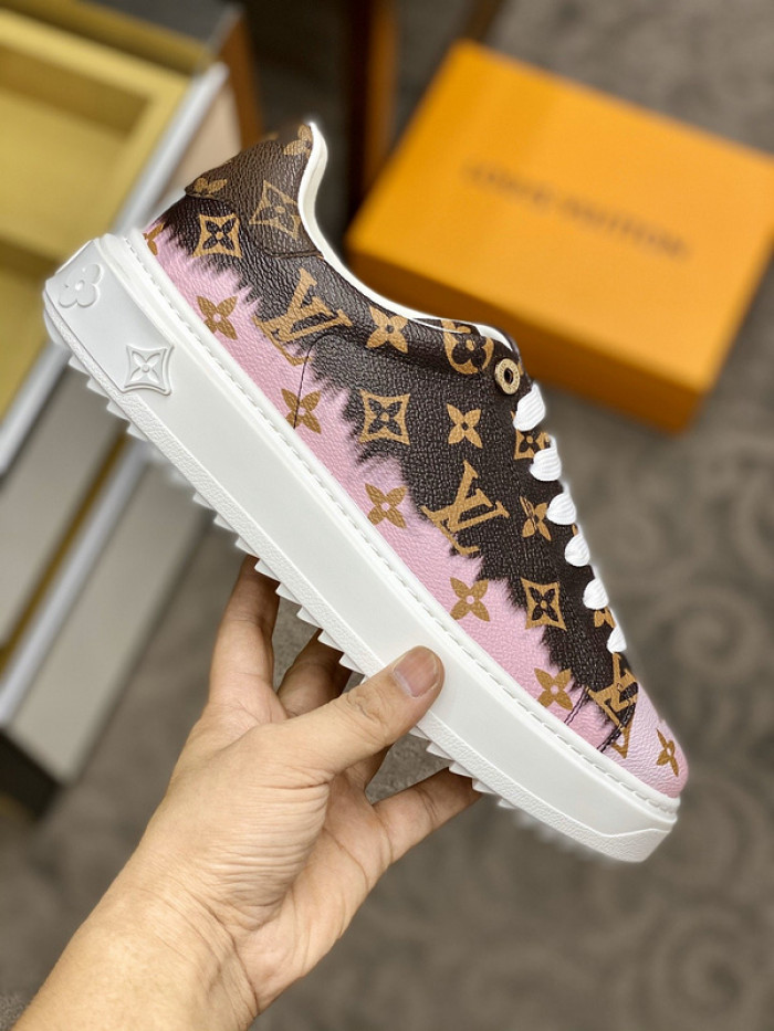 lovt sneaker