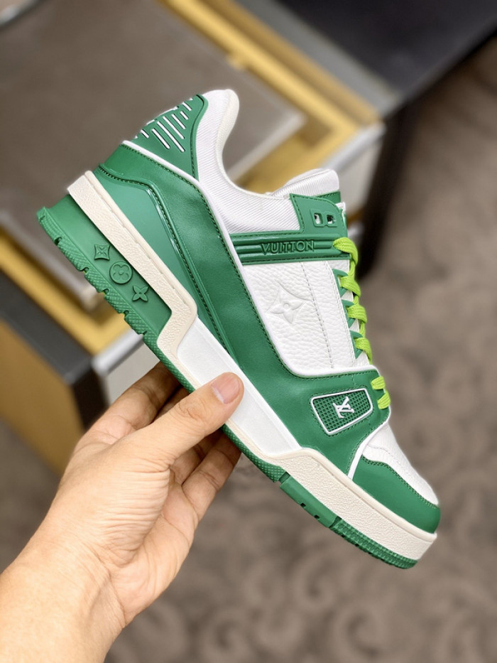 lovt sneaker