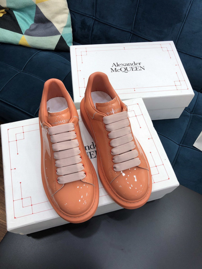alex mcqu sneakers