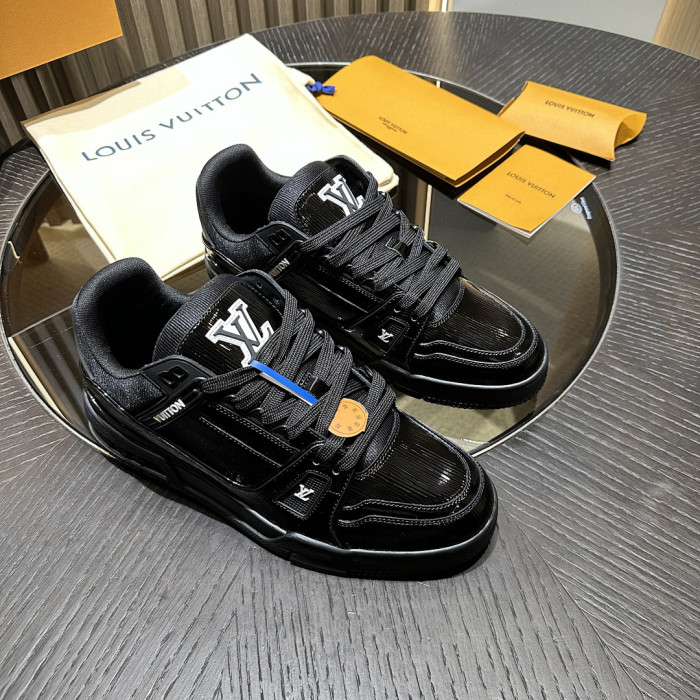 LOVT SNEAKER lv-495