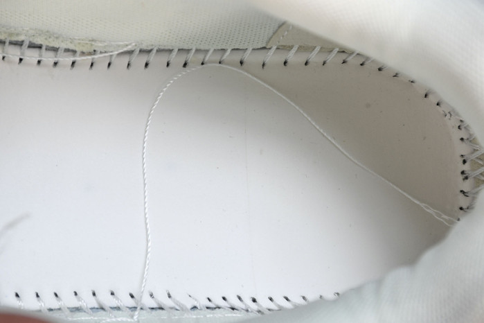 of sneakers ow-13