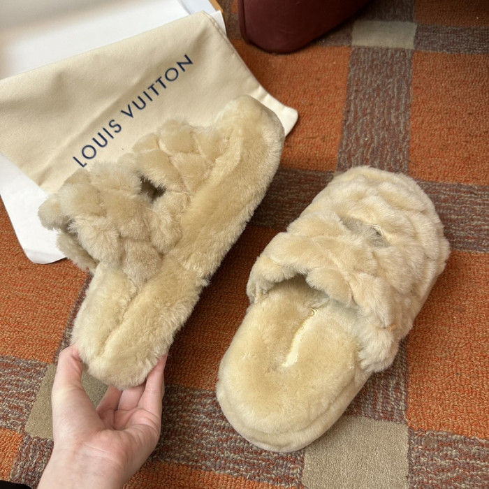 LOVT SANDAL 041563