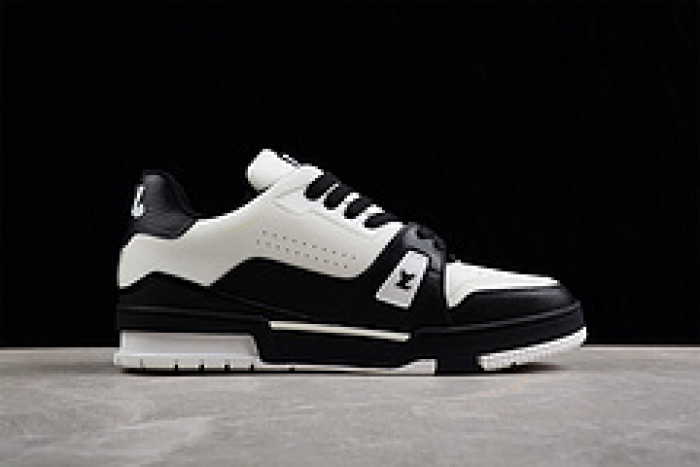 lovt sneaker