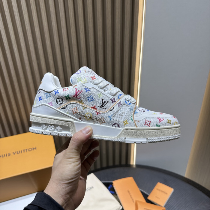 LOVT SNEAKER lv-260