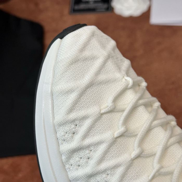 CN LOW TOP TRAINER CC SNEAKERS 21010930