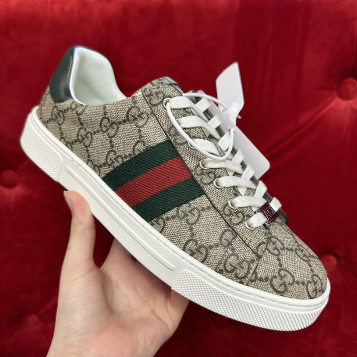 GI ACE EMBROIDERED LOW-TOP SNEAKER 90647