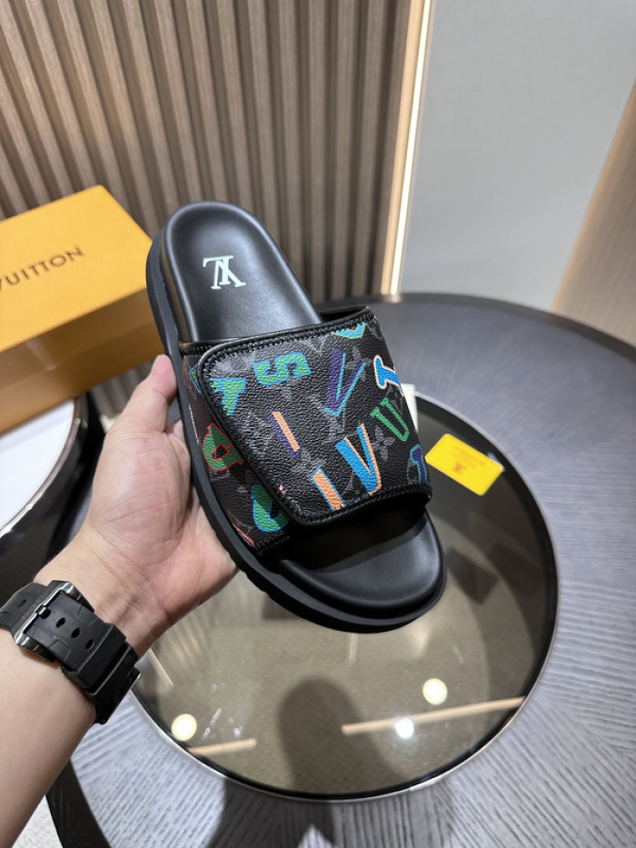 lovt sandal