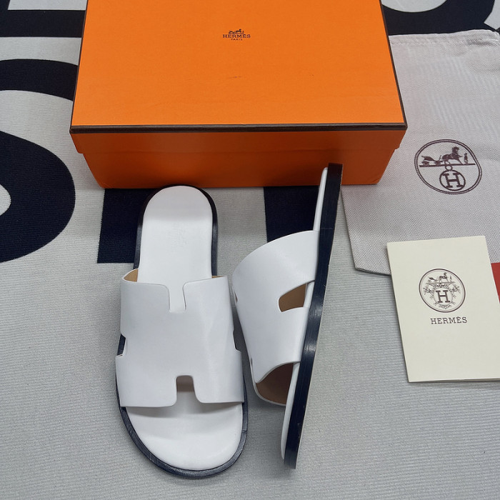 her slides 23060917