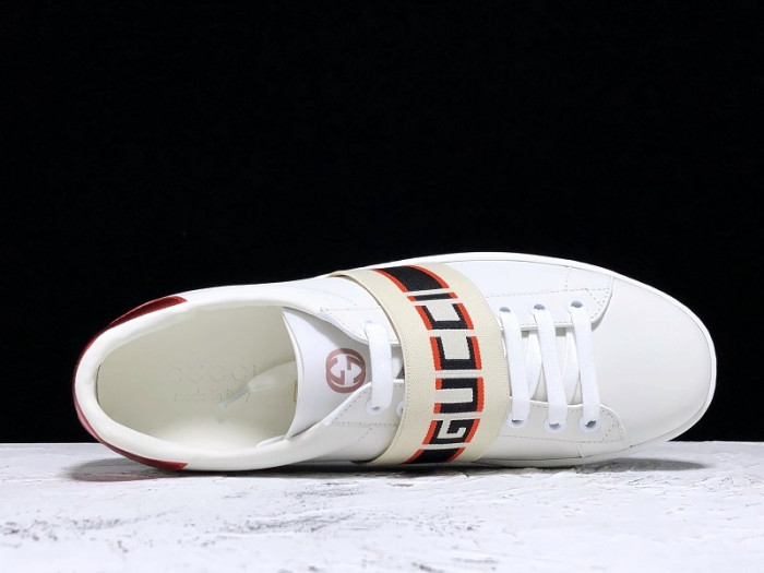 gi ace embroidered low-top sneaker h903p103