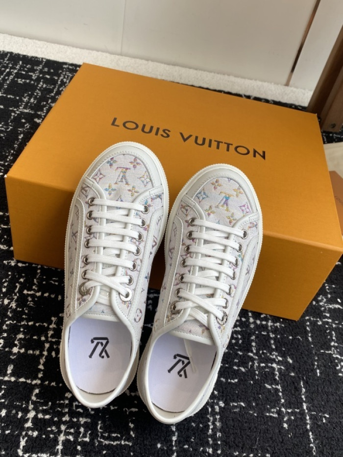 LOVT SNEAKER lv-388