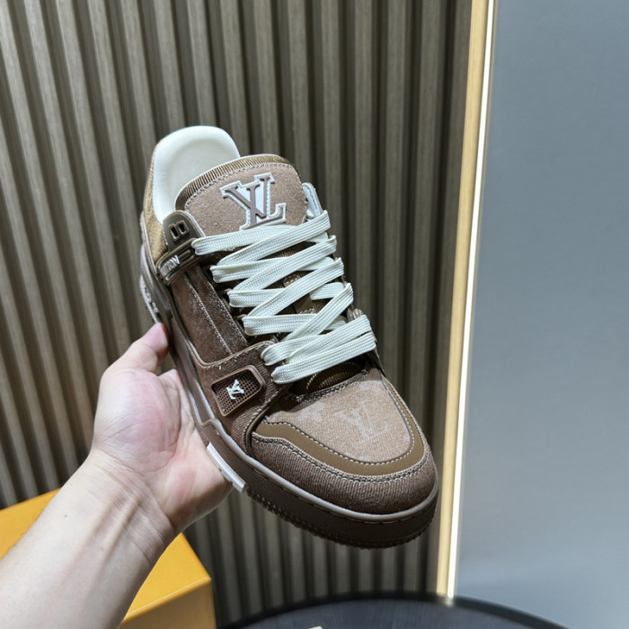 LOVT SNEAKER lv-312
