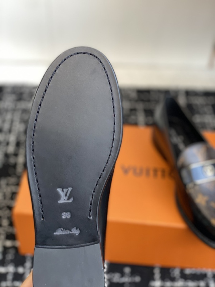 LOVT SNEAKER lv-435