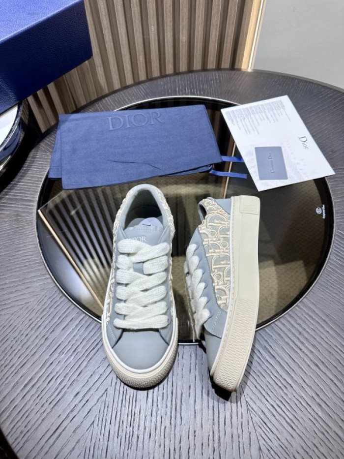 DR B33 LOW-TOP SNEAKERS DR-134