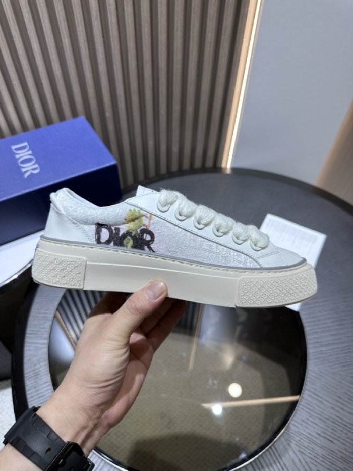 DR B33 LOW-TOP SNEAKERS DR-127