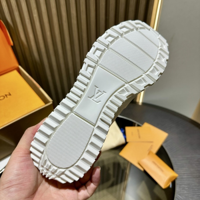 LOVT SNEAKER lv-416